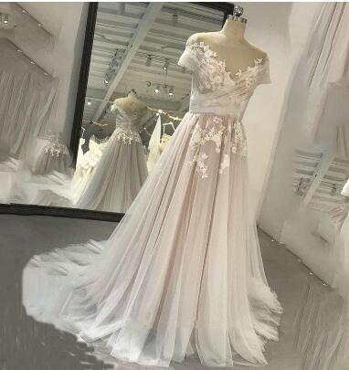 Elegant Long A Line Champagne Wedding Dresses Applique Organza Scoop Neck Short Sleeves Cut Off Open Back Custom Made