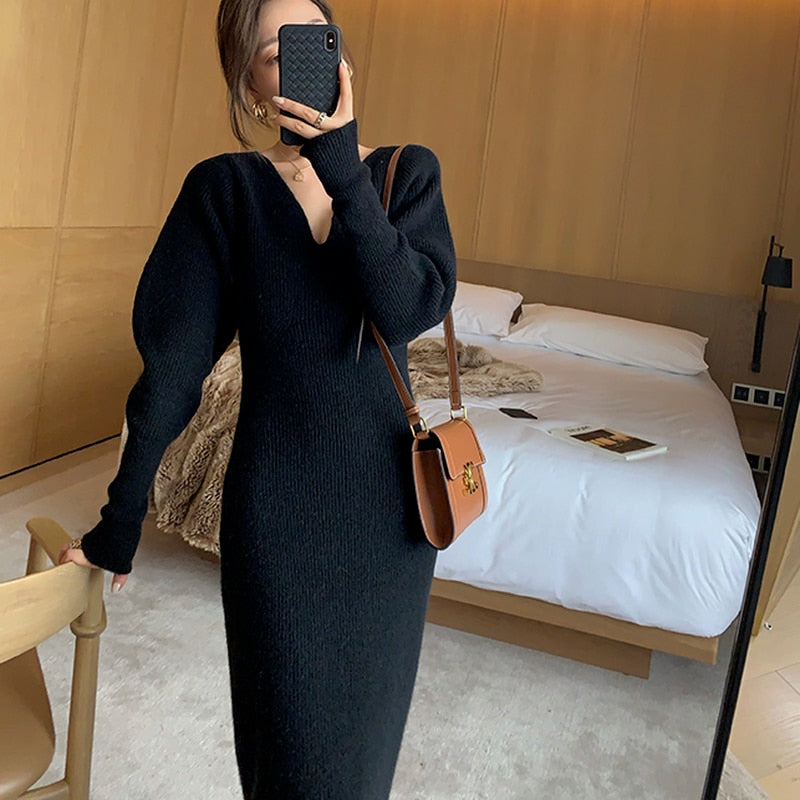 Elegant Long White Knitting Dress Women Winter V-Neck Long Sleeve Bodycon Dress Korean Office Lady High Waist Vintage Dress
