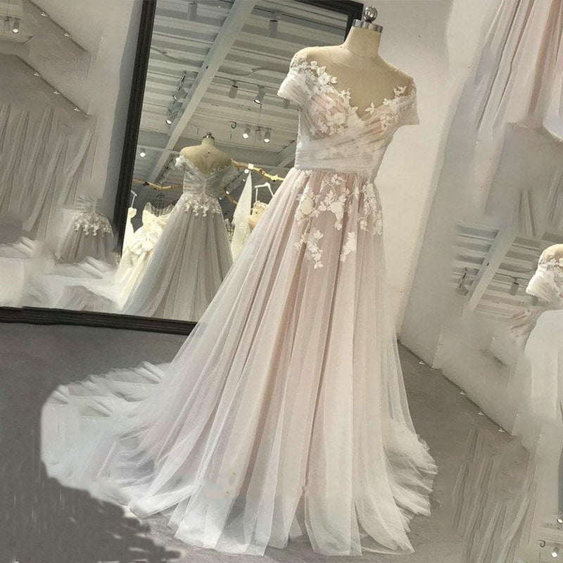 Elegant Long A Line Champagne Wedding Dresses Applique Organza Scoop Neck Short Sleeves Cut Off Open Back Custom Made