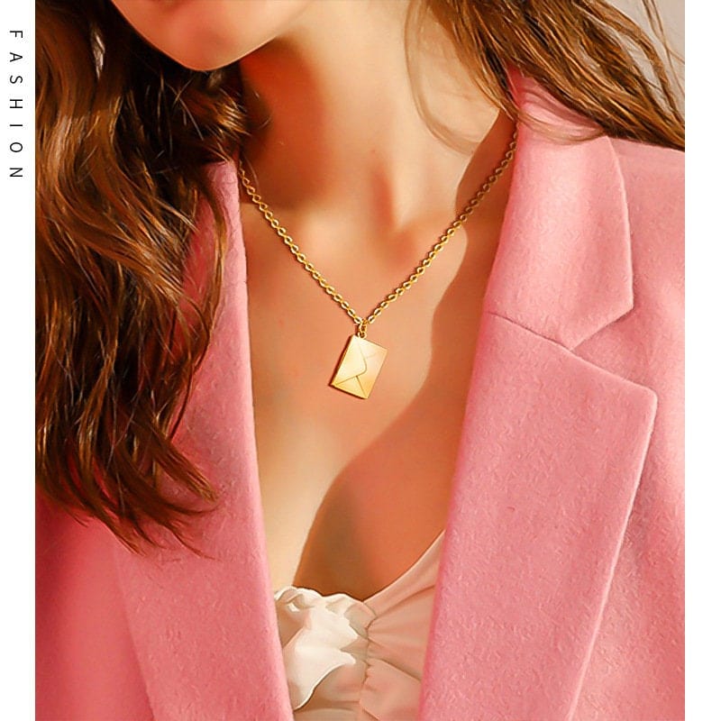 Chic Titanium Steel Envelope Locket Pendant With LOVE YOU Letter Chain Necklace