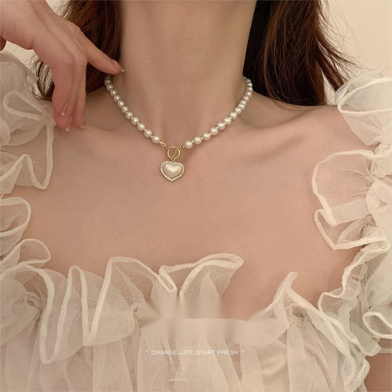 Chic Toggle Clasp Heart Pendant Pearl Chain Choker Necklace
